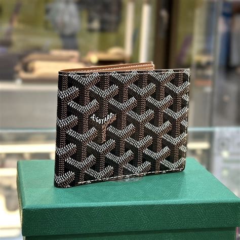 how much goyard wallet|goyard victoire wallet price.